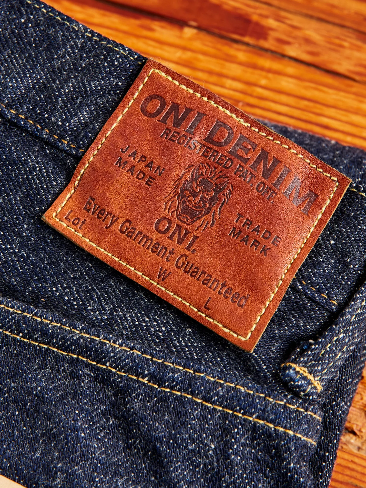 902-DIZR "Dark Indigo Secret Denim" 20oz Selvedge Denim - High Tapered Fit