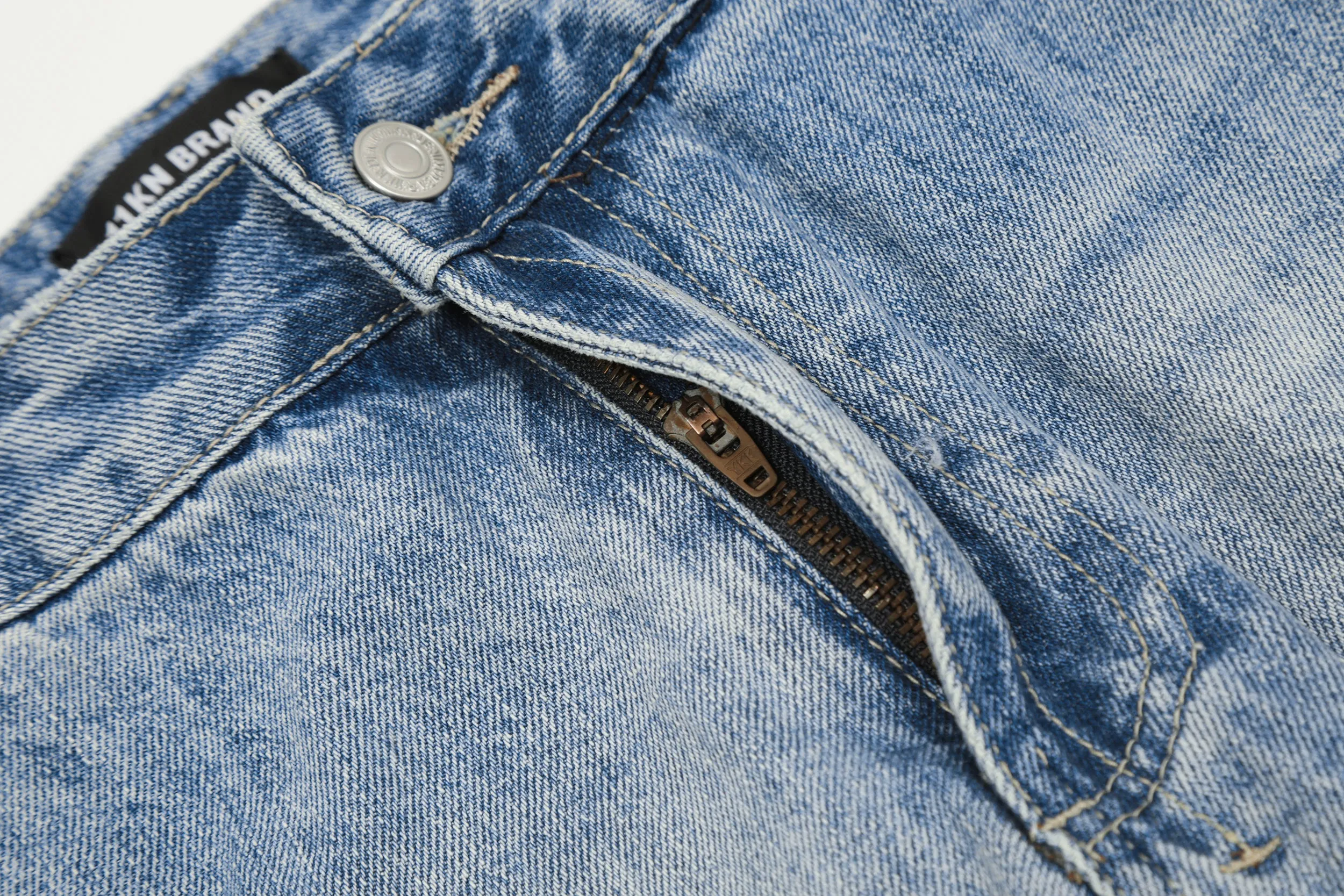 Light Wash | Relaxed Denim Jeans