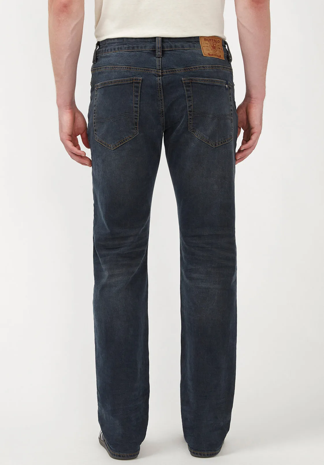 Relaxed Straight Driven Men's Jeans in Crinkled and Sanded Dark Blue - BM22639